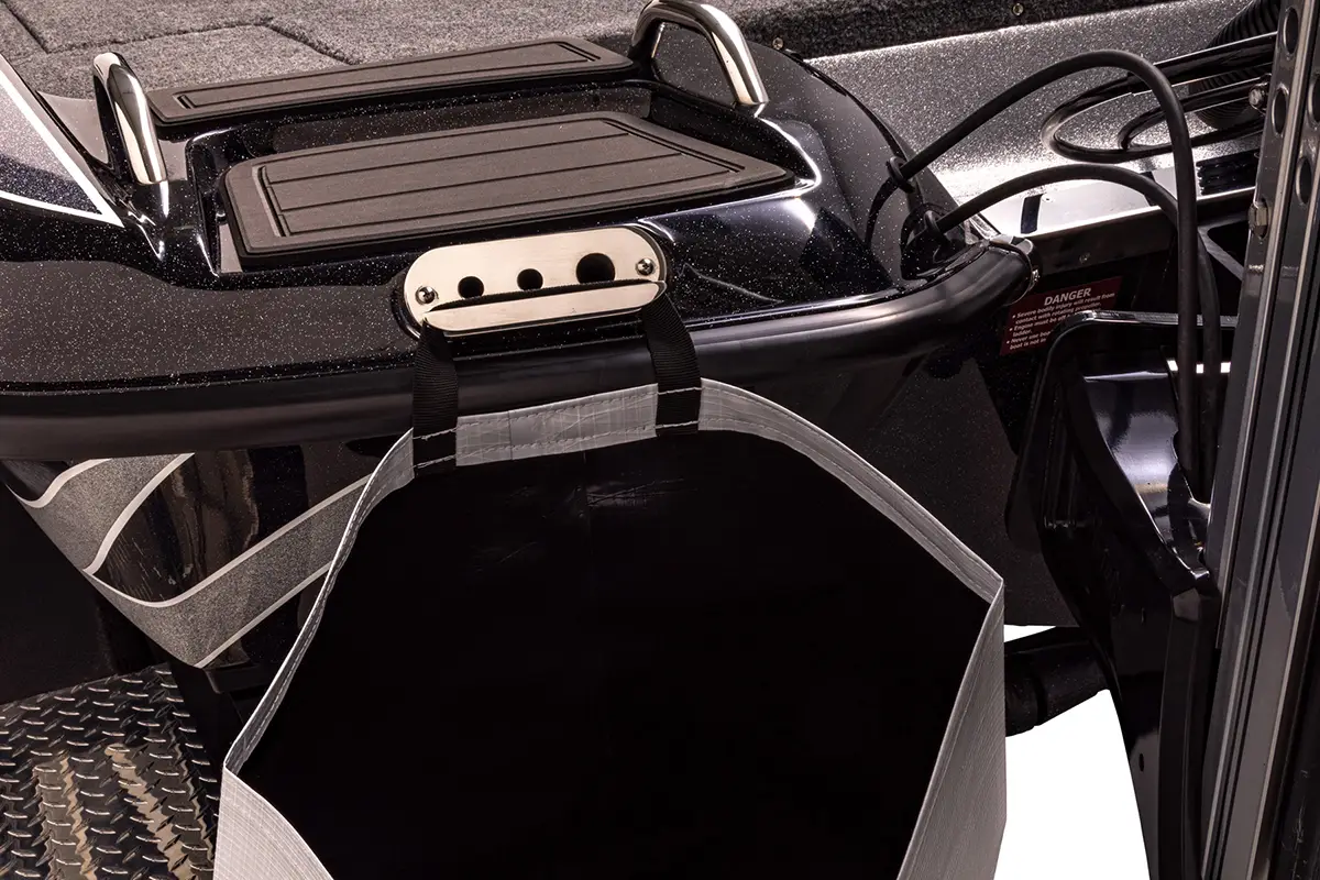 721 ZXL Builder - Phoenix Boats