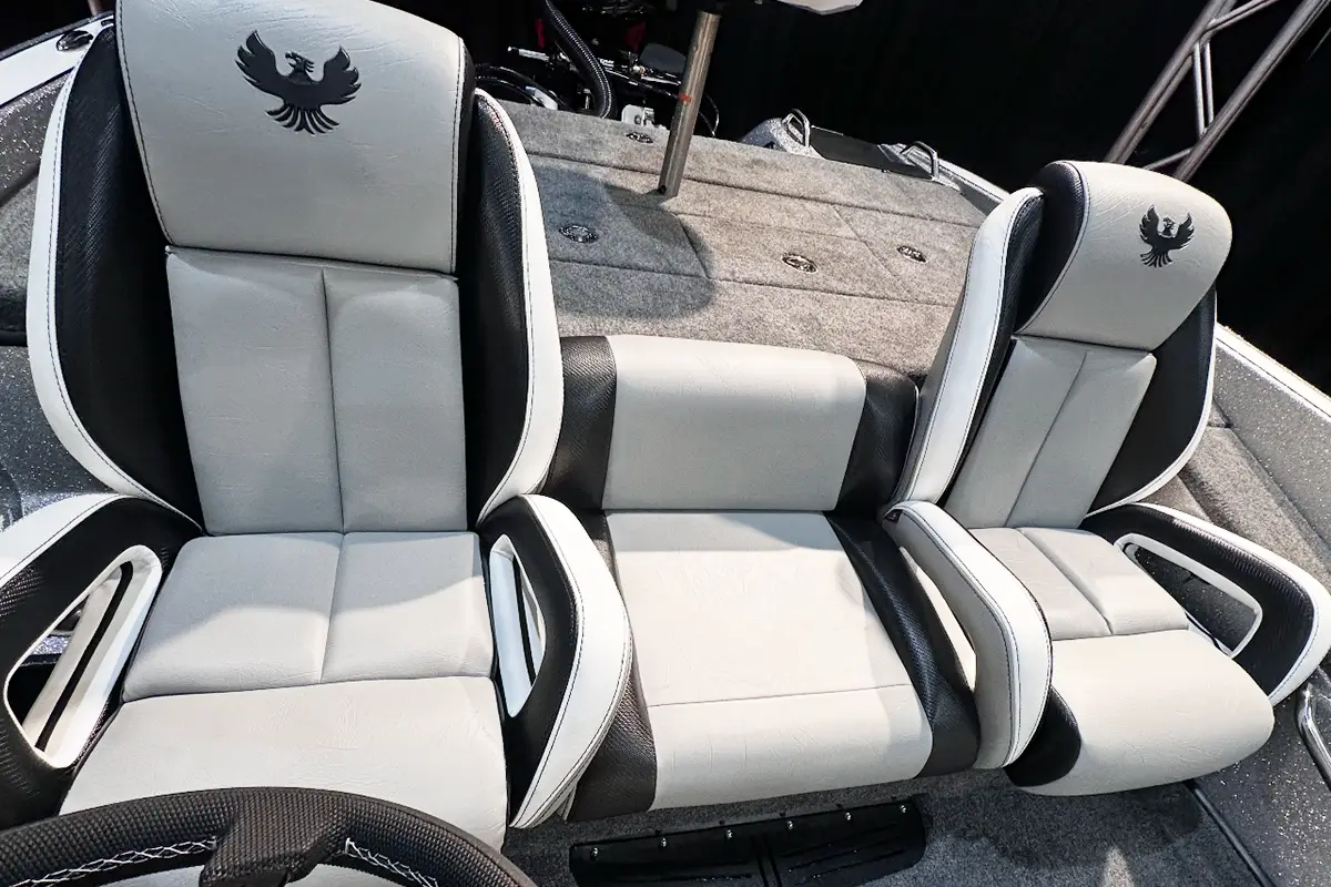 919 ZXL Builder - Phoenix Boats